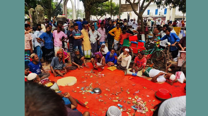 ঐতিহাসিক মহাস্থানগড়ে ভক্তদের মিলনমেলা ঐতিহাসিক মহাস্থানগড়ে ভক্তদের মিলনমেলা