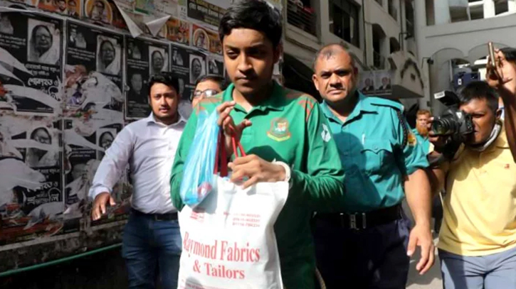 ফাইয়াজের রিমান্ড বাতিল, শিশু উন্নয়ন কেন্দ্রে পাঠানোর নির্দেশ ফাইয়াজের রিমান্ড বাতিল, শিশু উন্নয়ন কেন্দ্রে পাঠানোর নির্দেশ