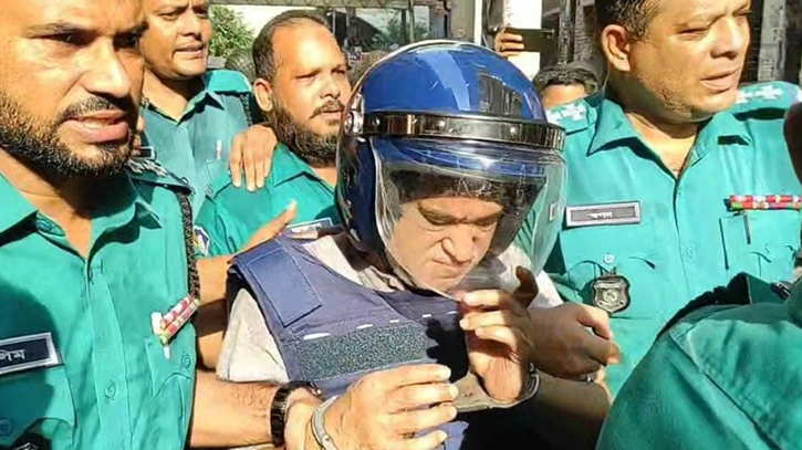 হত্যাচেষ্টা মামলায় গ্রেপ্তার দেখানো হলো হাজী সেলিমকে হত্যাচেষ্টা মামলায় গ্রেপ্তার দেখানো হলো হাজী সেলিমকে