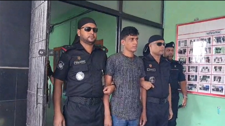 ধর্ষণ ও হত্যা মামলার পলাতক আসামী গ্রেপ্তার ধর্ষণ ও হত্যা মামলার পলাতক আসামী গ্রেপ্তার