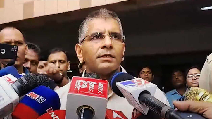 যুক্তরাষ্ট্রের বাসিন্দার ভাড়া করা ফ্ল্যাটে ছিলেন এমপি আনার যুক্তরাষ্ট্রের বাসিন্দার ভাড়া করা ফ্ল্যাটে ছিলেন এমপি আনার