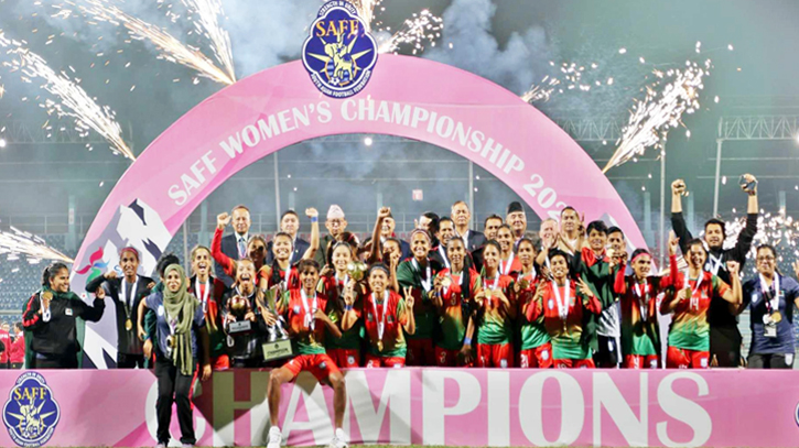 টানা দ্বিতীয়বার সাফ নারী ফুটবলে চ্যাম্পিয়ন বাংলাদেশ টানা দ্বিতীয়বার সাফ নারী ফুটবলে চ্যাম্পিয়ন বাংলাদেশ