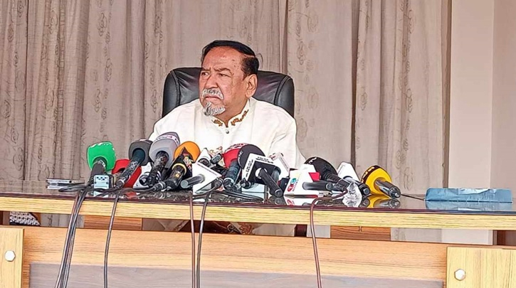 বিএনপির নেতা হাফিজকে কারাগারে পাঠাতে আদালতের নির্দেশ বিএনপির নেতা হাফিজকে কারাগারে পাঠাতে আদালতের নির্দেশ