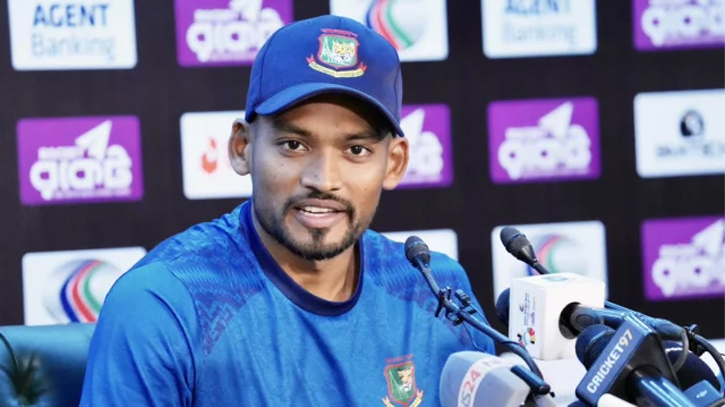 মাঝের ওভারে খারাপ ব্যাটিং আমাদের ডুবিয়েছে : শান্ত মাঝের ওভারে খারাপ ব্যাটিং আমাদের ডুবিয়েছে : শান্ত