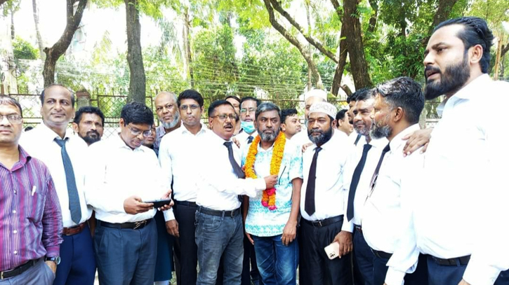 মুন্সিগঞ্জে বিএনপির ৫১ নেতাকর্মীর জামিন মুন্সিগঞ্জে বিএনপির ৫১ নেতাকর্মীর জামিন