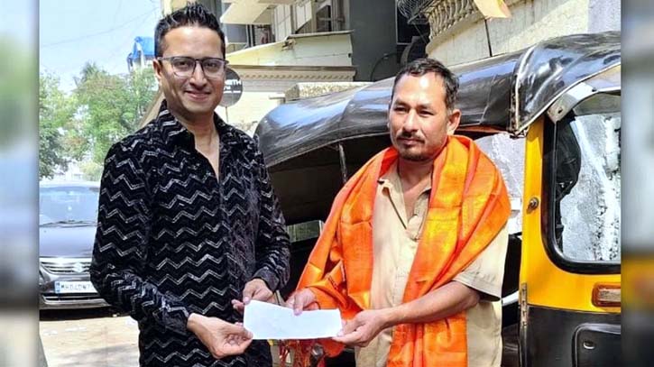সাইফ আলি খানকে হাসপাতালে নেওয়া সেই অটোচালক কত টাকা পেলেন সাইফ আলি খানকে হাসপাতালে নেওয়া সেই অটোচালক কত টাকা পেলেন