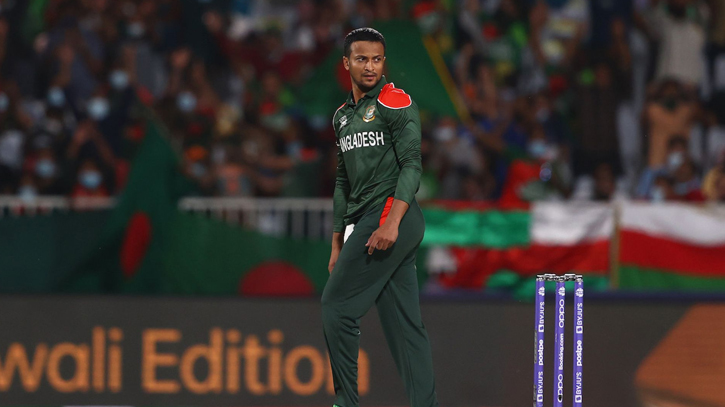 সিংহাসন হারিয়ে পাঁচে নেমে গেলেন সাকিব, শীর্ষে নবি সিংহাসন হারিয়ে পাঁচে নেমে গেলেন সাকিব, শীর্ষে নবি