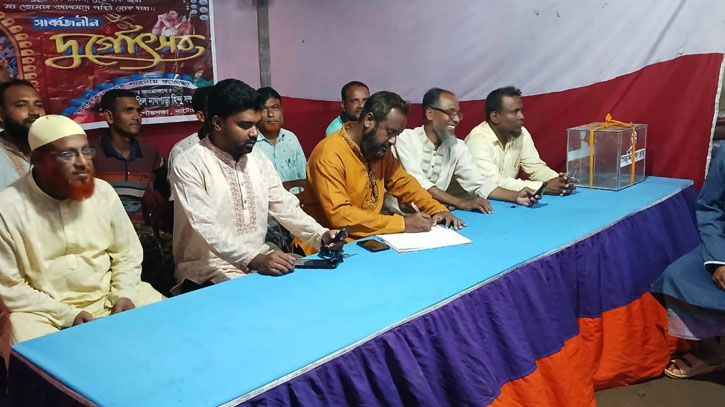 নলডাঙ্গায় পূজামণ্ডপ পরিদর্শনে জামায়াত নেতারা নলডাঙ্গায় পূজামণ্ডপ পরিদর্শনে জামায়াত নেতারা