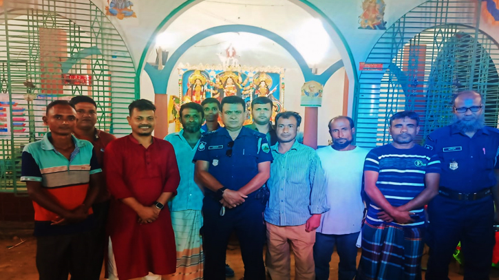 আত্রাইয়ে পূজা মন্ডপ পরিদর্শন করেন যুবদল আত্রাইয়ে পূজা মন্ডপ পরিদর্শন করেন যুবদল