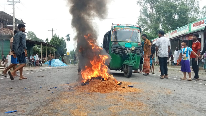 মাদারগঞ্জে হত্যা মামলায় চেয়ারম্যান কারাগারে, মুক্তির দাবিতে হরতাল মাদারগঞ্জে হত্যা মামলায় চেয়ারম্যান কারাগারে, মুক্তির দাবিতে হরতাল