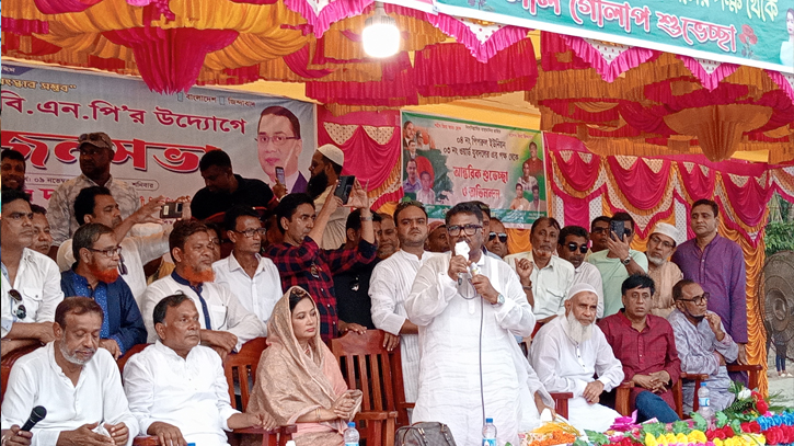 ছাত্র-জনতাকে ফ্যাসিবাদের বিরুদ্ধে লড়াই চালিয়ে যেতে হবে: দুলু ছাত্র-জনতাকে ফ্যাসিবাদের বিরুদ্ধে লড়াই চালিয়ে যেতে হবে: দুলু