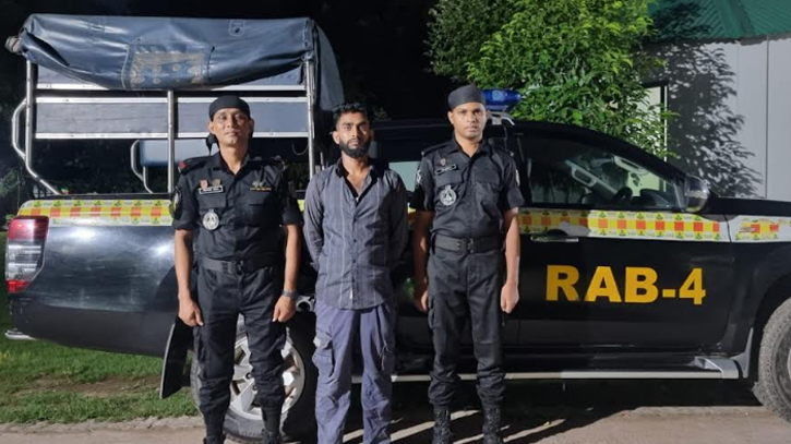 আশুলিয়ায় পোশাকশ্রমিককে শ্বাসরোধে হত্যা, গ্রেপ্তার ১ আশুলিয়ায় পোশাকশ্রমিককে শ্বাসরোধে হত্যা, গ্রেপ্তার ১
