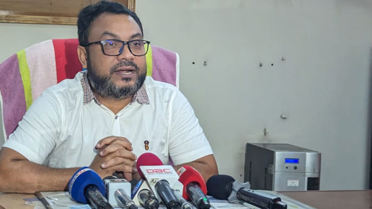 আজ দেড় লাখ মানুষ ঢাকা ছাড়বে ৬৯ ট্রেনে আজ দেড় লাখ মানুষ ঢাকা ছাড়বে ৬৯ ট্রেনে