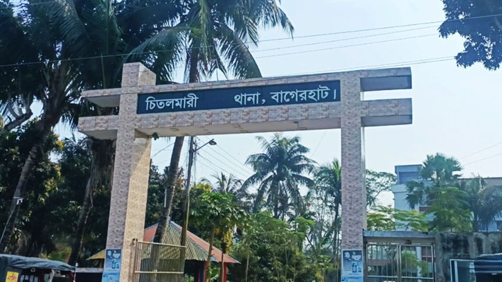 চিতলমারীতে চা দোকানীকে ছুরিকাঘাতে হত্যা চিতলমারীতে চা দোকানীকে ছুরিকাঘাতে হত্যা
