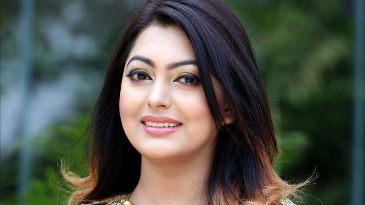শিল্পী সমিতি থেকে আজীবনের জন্য বহিষ্কার অভিনেত্রী নিপুণ শিল্পী সমিতি থেকে আজীবনের জন্য বহিষ্কার অভিনেত্রী নিপুণ