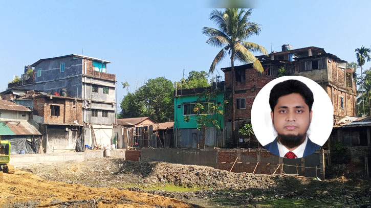 লামায় পুকুর সংস্কার কাজে ইউএনও নিজে ঠিকাদার লামায় পুকুর সংস্কার কাজে ইউএনও নিজে ঠিকাদার