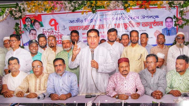 দলের নাম ভাঙানো চাঁদাবাজদের তালিকা হচ্ছে: মোস্তাক আহমদ খান দলের নাম ভাঙানো চাঁদাবাজদের তালিকা হচ্ছে: মোস্তাক আহমদ খান