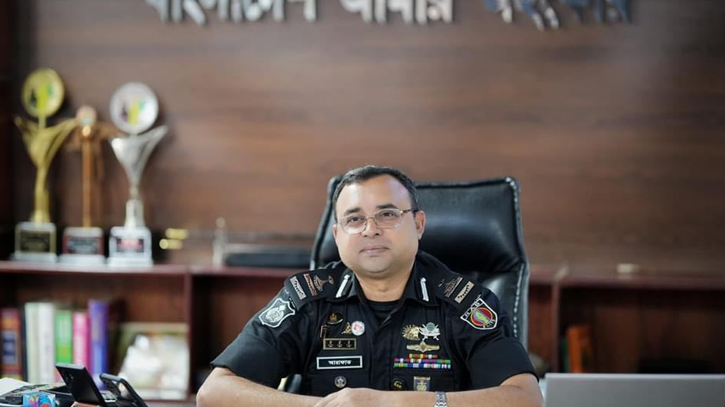 র্যাবের নতুন মুখপাত্র আরাফাত ইসলাম র্যাবের নতুন মুখপাত্র আরাফাত ইসলাম