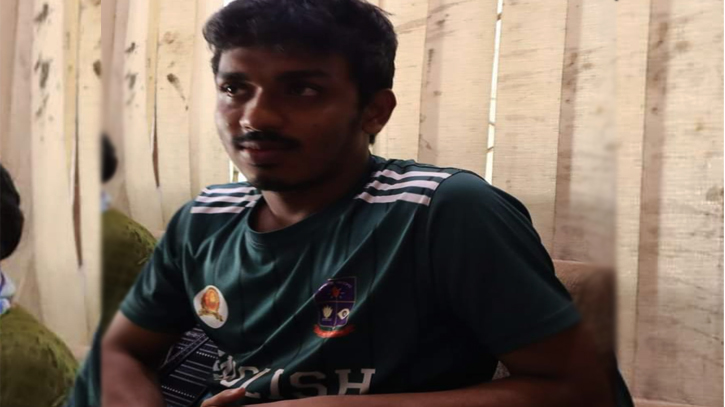 বিএনপি-জামায়াতের সম্পৃক্ততার অভিযোগ এনে সহ-সমন্বয়কের পদত্যাগ বিএনপি-জামায়াতের সম্পৃক্ততার অভিযোগ এনে সহ-সমন্বয়কের পদত্যাগ