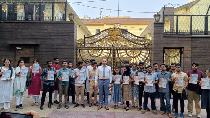 “Victory Dictation” was held at the Russian House in Dhaka “Victory Dictation” was held at the Russian House in Dhaka