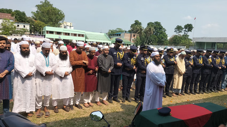 Pilot Asim Jawad laid to rest in Manikganj