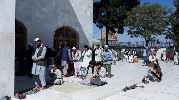Six killed in gun attack on Afghan mosque Six killed in gun attack on Afghan mosque