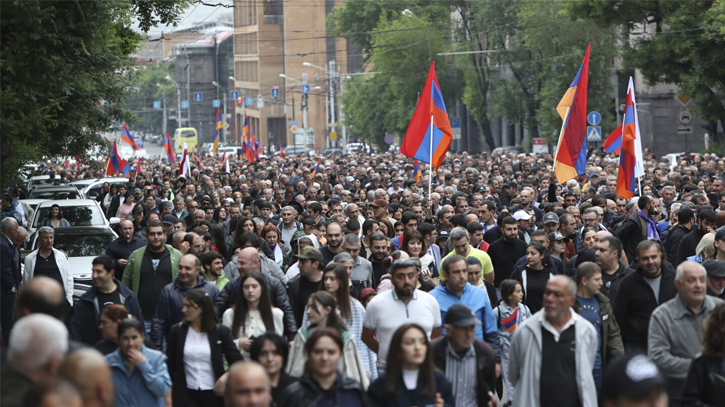 Thousands gather in Armenia to protest against PM
