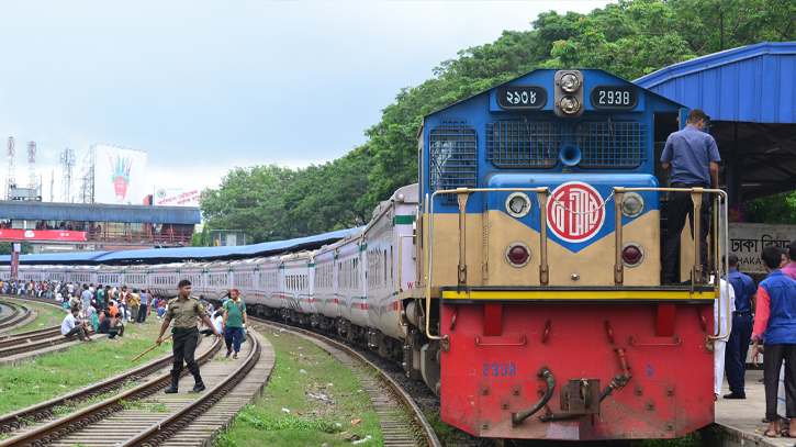 10 pairs of special trains will run during Eid