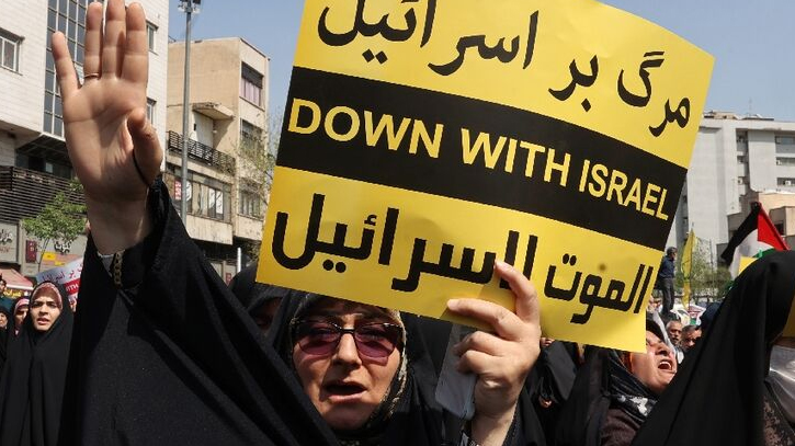 Calls for calm after reported Israeli strike on Iran Calls for calm after reported Israeli strike on Iran