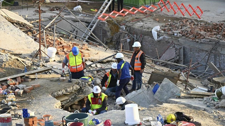 5 workers dead, 49 missing in South Africa building collapsed