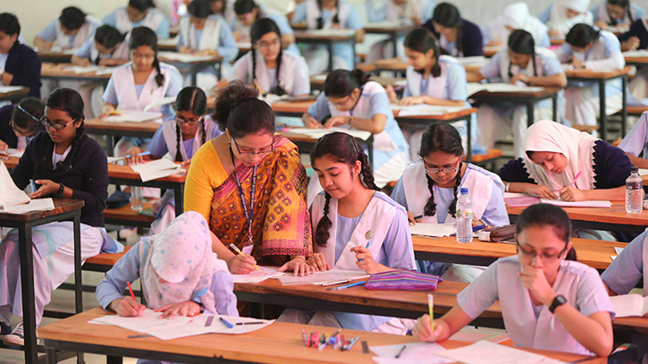 Students need to broaden their knowledge Students need to broaden their knowledge