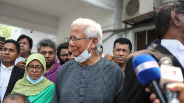 Yunus gets bail in embezzlement case