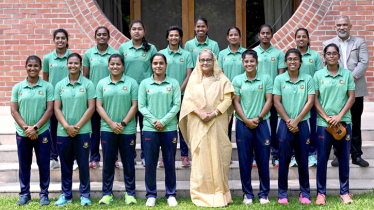 Bangladesh National Women Cricket team meets PM