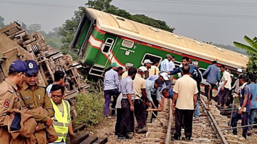 4 injured, 7 compartments derailed in Gazipur train crash 