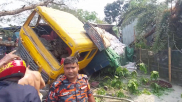 Jhalakathi road crash ends couple’s life on honeymoon