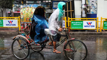 Light showers in Dhaka bring little relief 