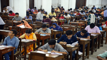 DU Science unit admission test held in all divisional cities