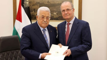 Palestinian Authority president approves new government