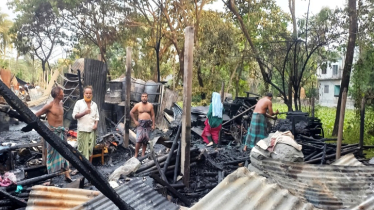 Fire guts 12 shops in Chandpur, 10 hurt