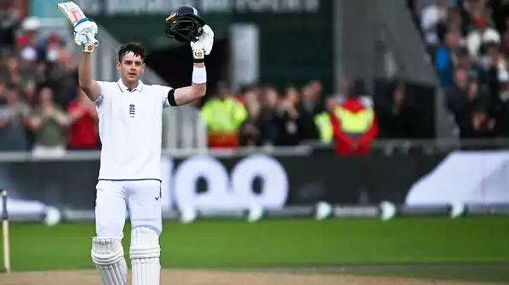 Jamie Smith’s maiden century puts England forward Jamie Smith’s maiden century puts England forward