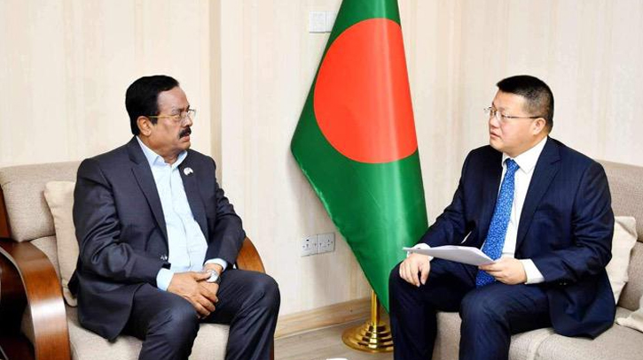 Bangladesh seeks Chinese investment in textile and jute sector