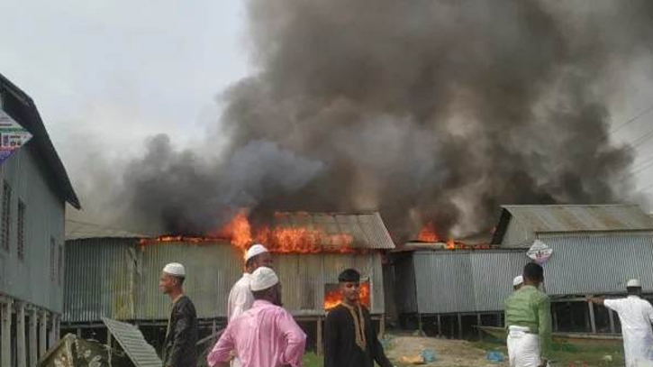 Fire guts 30 shops in Shariatpur on Eid day