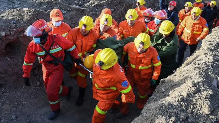 3 trapped after north China coal mine accident 3 trapped after north China coal mine accident