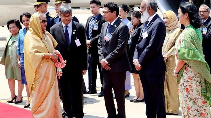 Thailand rolls out red carpet as Bangladesh PM arrives