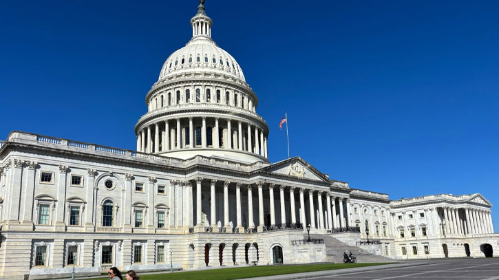 Republicans ahead in battle for control of US Congress Republicans ahead in battle for control of US Congress
