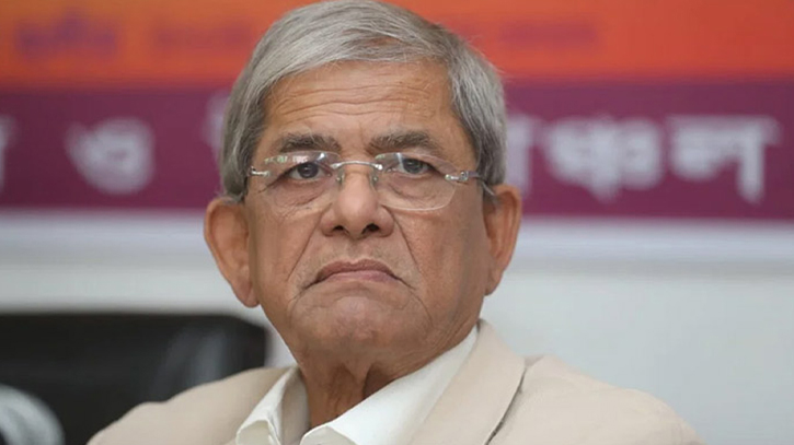 গাড়ি পোড়ানো মামলায় মির্জা ফখরুলসহ ৮ জন খালাস গাড়ি পোড়ানো মামলায় মির্জা ফখরুলসহ ৮ জন খালাস
