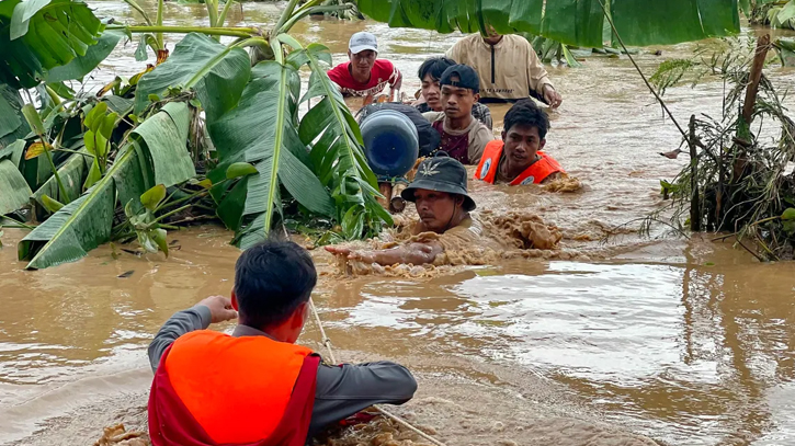 মিয়ানমারে প্রবল বর্ষণ-বন্যায় নিহত ১৯ মিয়ানমারে প্রবল বর্ষণ-বন্যায় নিহত ১৯