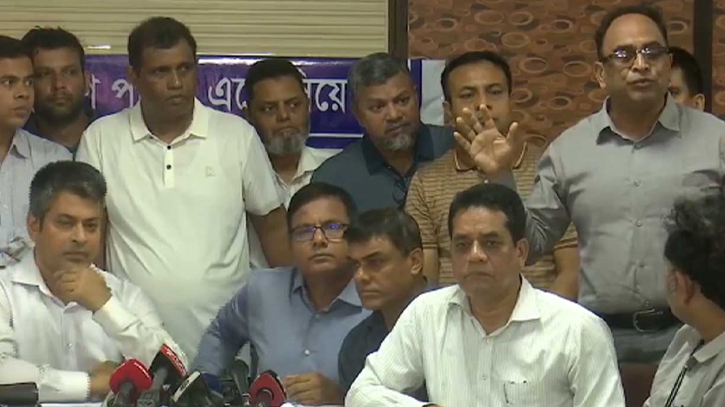 পুলিশ অ্যাসোসিয়েশনের ৩৯ সদস্যের নতুন কমিটি গঠন পুলিশ অ্যাসোসিয়েশনের ৩৯ সদস্যের নতুন কমিটি গঠন