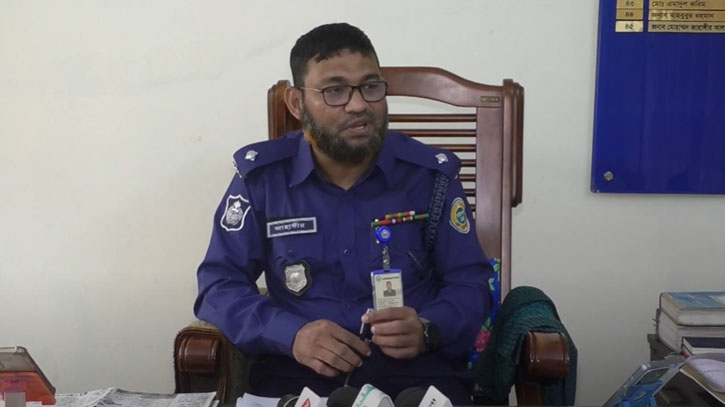 ডাকাতের আতঙ্কে মেহেন্দিগঞ্জের চরবাসী, গরু-মহিষ লুটের অভিযোগ ডাকাতের আতঙ্কে মেহেন্দিগঞ্জের চরবাসী, গরু-মহিষ লুটের অভিযোগ