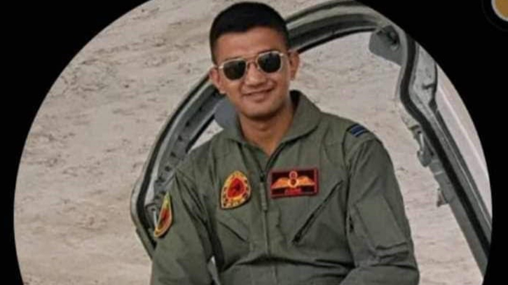 যেভাবে পাইলট হয়েছিলেন অসিম জাওয়াদ যেভাবে পাইলট হয়েছিলেন অসিম জাওয়াদ